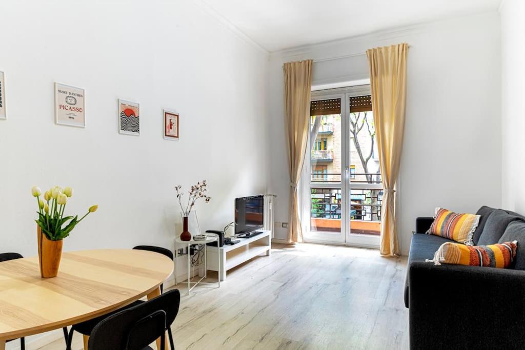 Apartment Citta Studi-politecnico - Wi-fi Gratuito, Balcone E Self Check-in Milan